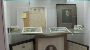 Display of Governor Higgins