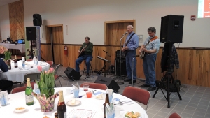Musicians performing at the 2013 Farmer-Neighbor Dinner